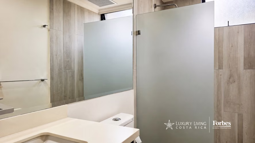 21518 - Condominio de Lujo con Vistas en Escazú | Apartamento Orquídeas - Imagen 10