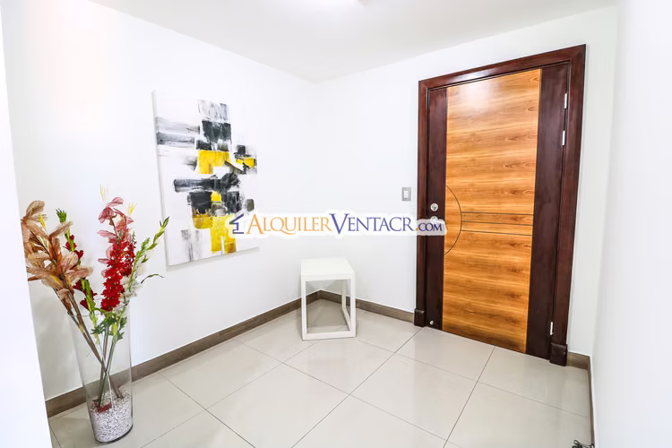 APARTAMENTO DE 3 HABIT. EN GUACHIPELIN ESCAZU - Imagen 5