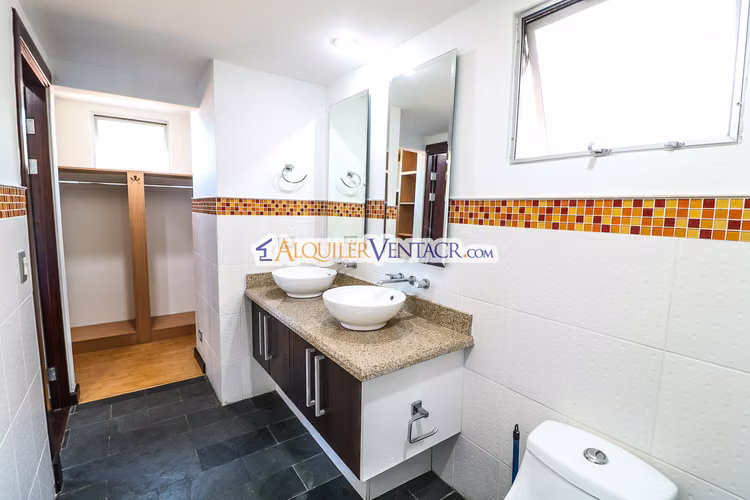 APARTAMENTO DE 3 HABIT. EN GUACHIPELIN ESCAZU - Imagen 14