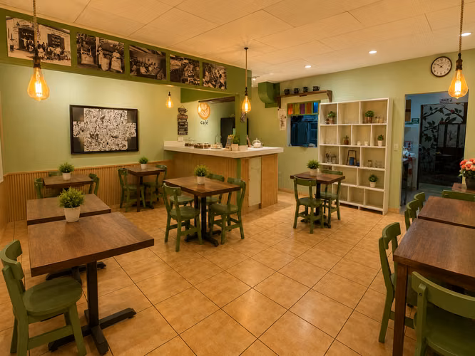 Venta propiedad comercial con apartamento independiente – San Rafael de Heredia