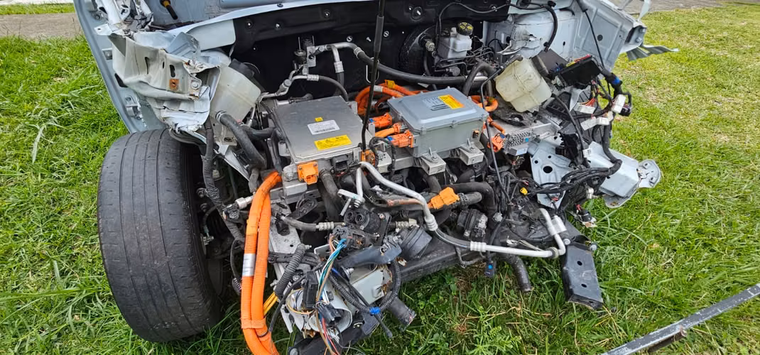 Remato Salvamento MG ZS EV 2024 Eléctrico - Solo Repuestos - Imagen 7