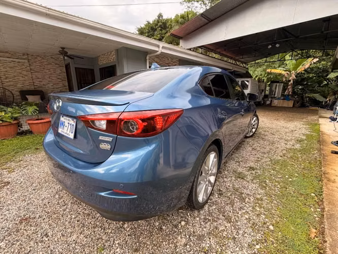 Mazda 3 2017 versión Full - Imagen 3
