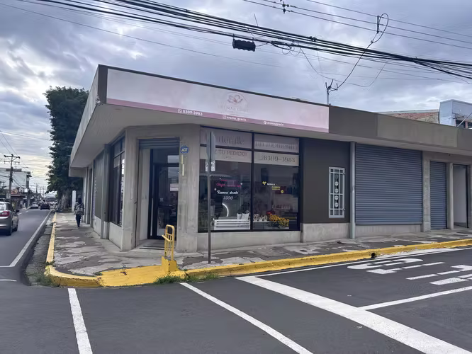 SE ALQUILA-Local Comercial en Alajuela-MMV