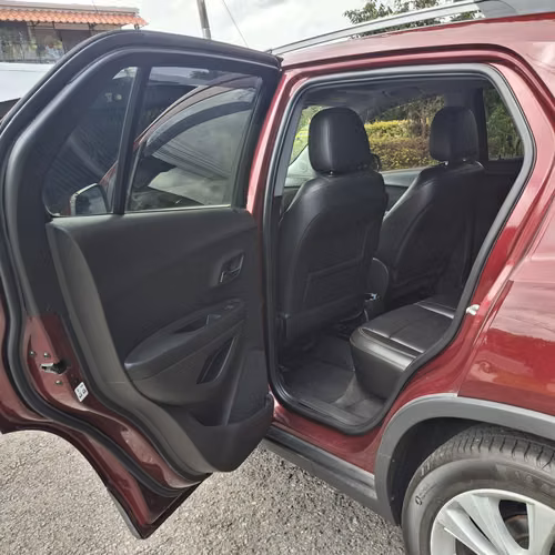 CHEVROLET TRAX PREMIER 2018 AUTOMÁTICO - Imagen 7