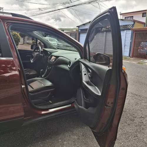CHEVROLET TRAX PREMIER 2018 AUTOMÁTICO - Imagen 5