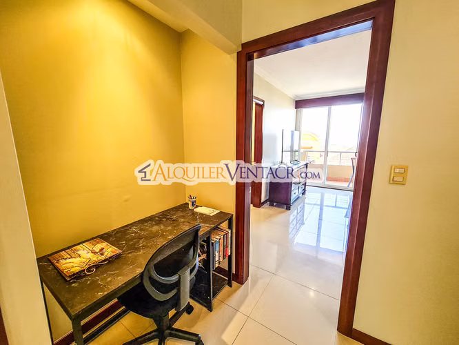 APARTAMENTO AMUEBLADO DE 3 HABIT. CON VISTA EN SAN RAFAEL ESCAZU - Imagen 18