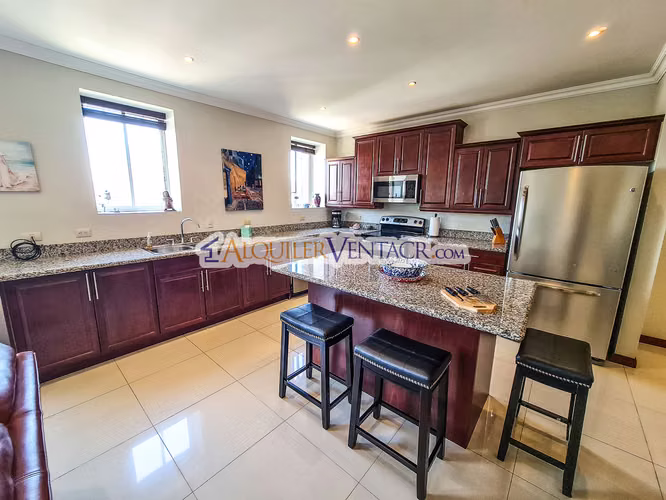 APARTAMENTO AMUEBLADO DE 3 HABIT. CON VISTA EN SAN RAFAEL ESCAZU - Imagen 9