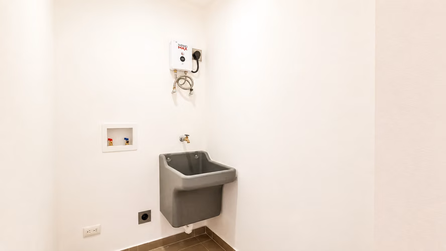 Apto Céntrico | 2 dormitorios | Curridabat Pops-Plaza del Sol | Sin Parqueo | $750