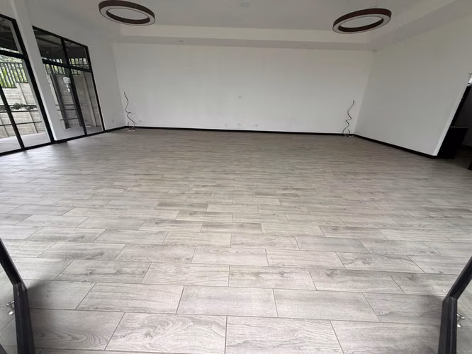 Venta de SALÓN PARA EVENTOS en San Pedro de Barva, Heredia.