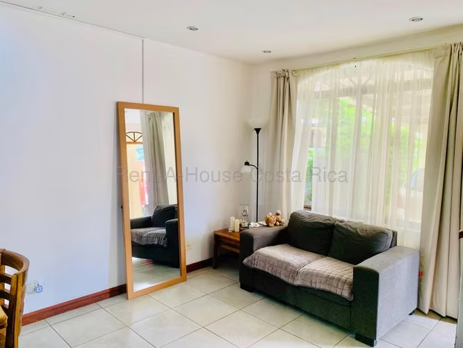 Venta de Casa en Curridabat-Tirráses. 27-312 - Imagen 2