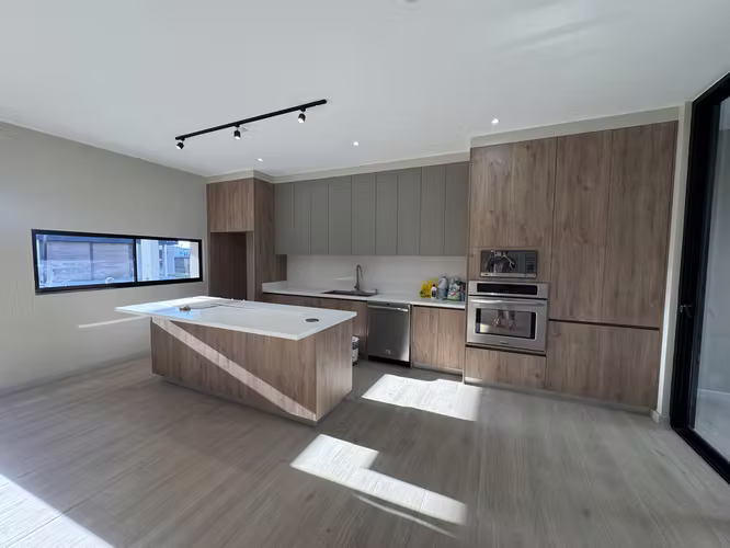 SE VENDE CASA NUEVA AVENIDA DEL ESTE CURRIDABAT - Imagen 6