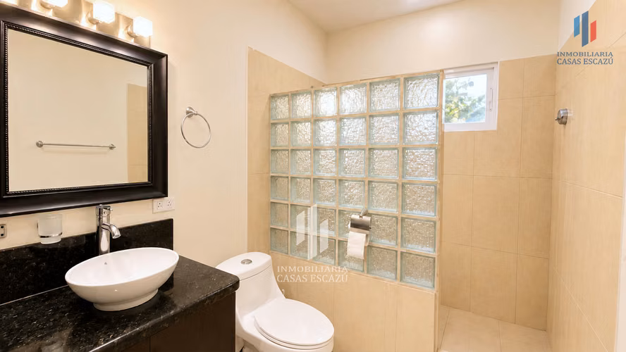 Apartamento Amueblado, A/C, Servicios Incluidos, Guachipelín Sur - Escazú, Seguridad