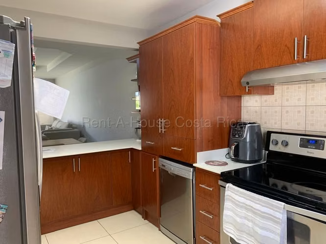 Venta de Casa en Bello Horizonte, Escazú. - Imagen 6