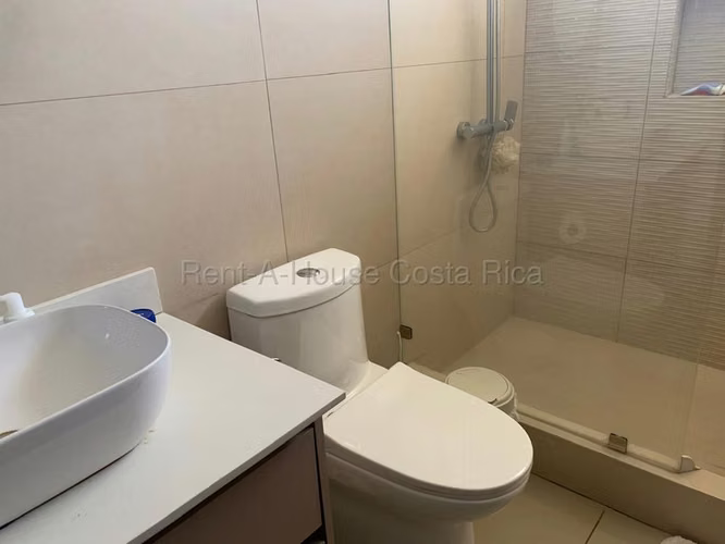 Venta de Casa en Bello Horizonte, Escazú. - Imagen 12