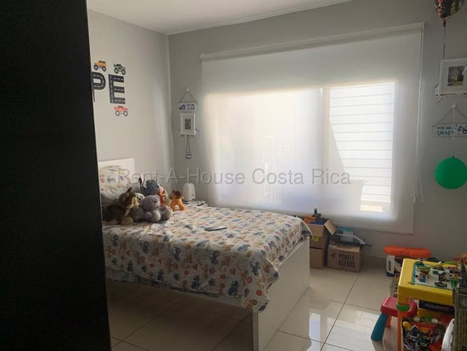 Venta de Casa en Bello Horizonte, Escazú. - Imagen 8