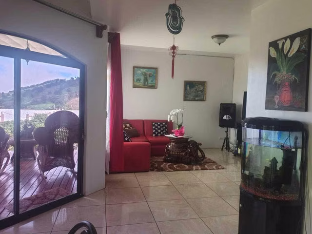 Venta de Casa de 3 Niveles en Zarcero de Alajuela. - Imagen 12
