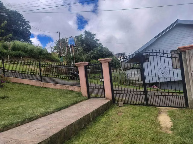 Venta de Casa de 3 Niveles en Zarcero de Alajuela. - Imagen 3
