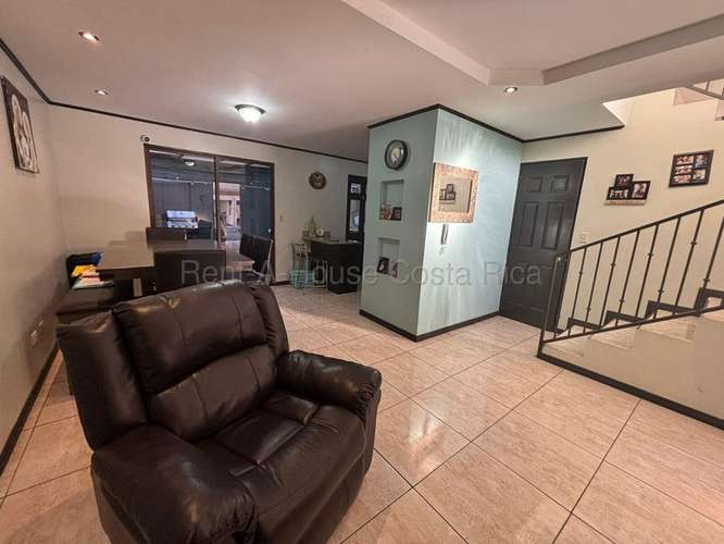 Venta de Casa en La Unión-Concepción.  PRECIO NEGOCIABLE - Imagen 2