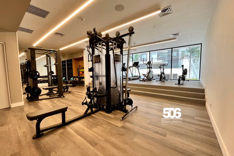 Penthouse en Alquiler Frente al Parque del Perú, Rohrmoser | 200 m², línea blanca incluida - Imagen 3