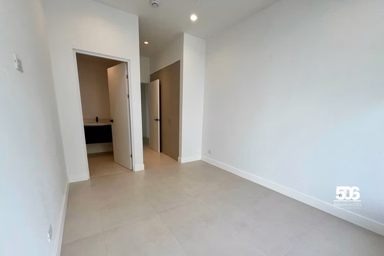 Penthouse en Alquiler Frente al Parque del Perú, Rohrmoser | 200 m², línea blanca incluida - Imagen 7