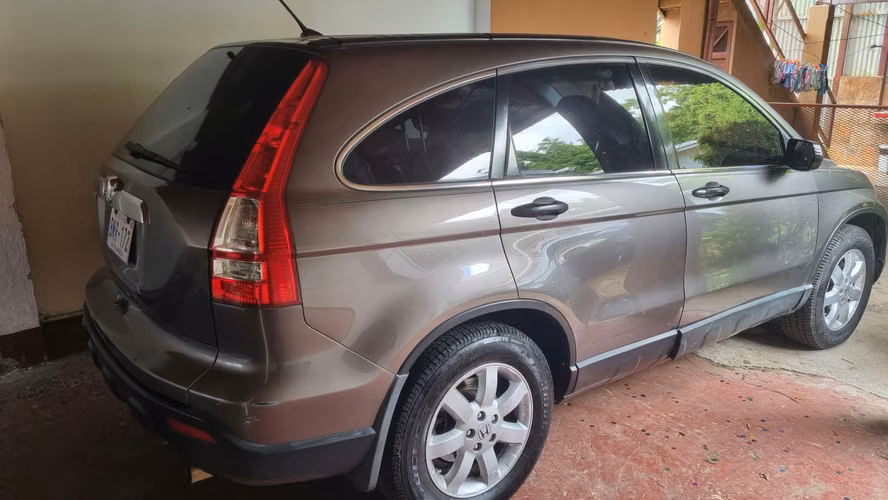 Honda CRV 4x2, 5 pasajeros, año 2009 - Imagen 3