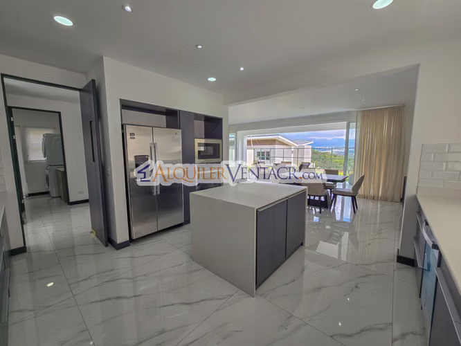 CONDO AMUEBLADO DE 305 M2 CON 546 M2 DE LOTE EN GUACHIPELIN ESCAZU - Imagen 4