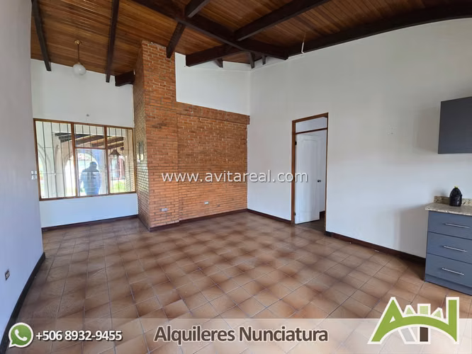 Propiedad multi habitacional en La Uruca