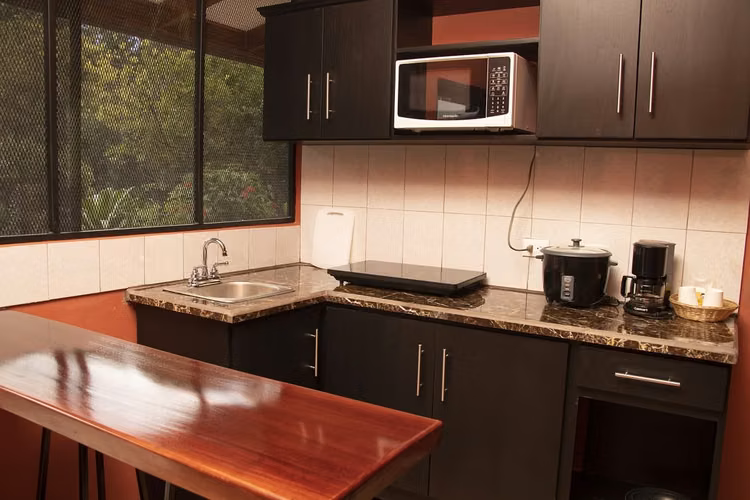 Pacific Paradise Resort – Exclusiva Oportunidad de Inversión Hotelera en Quepos, Costa Rica - Imagen 15