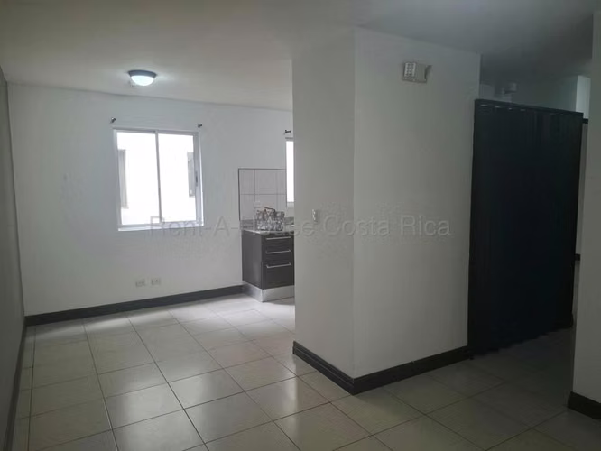 Apartamento en Venta en San Sebastián | Primer Piso | 2 Habitaciones - Imagen 3