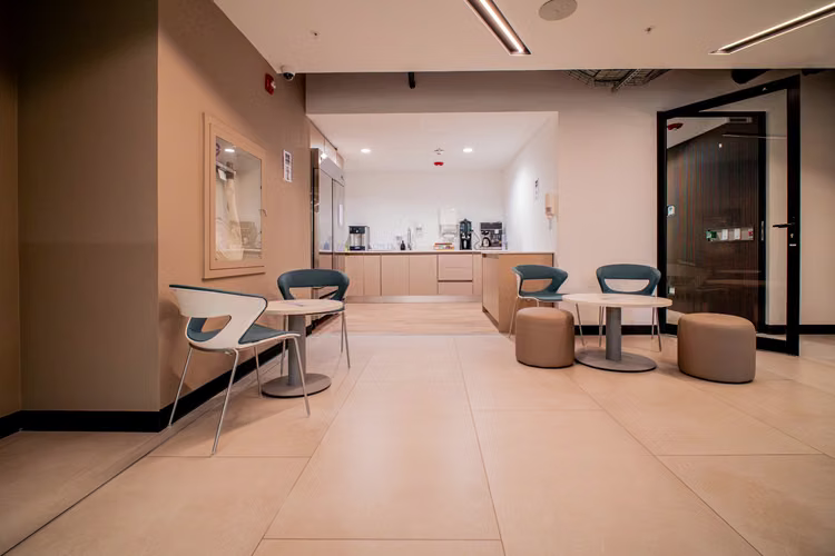 Alquiler de oficinas listas All-In - Imagen 8