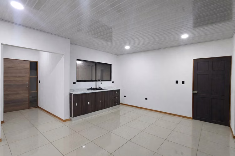 Venta de casa en San Gabriel de Aserrí, 99% financiamiento bancario -15 - Imagen 3