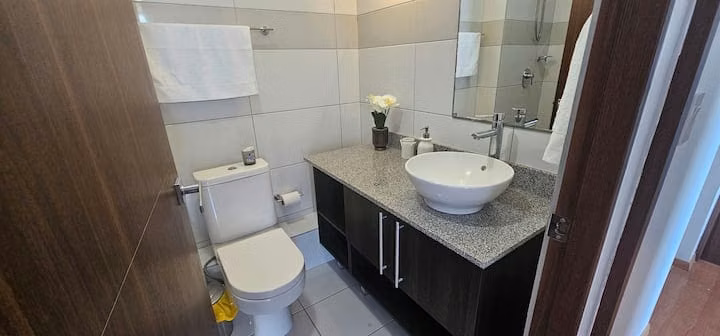 APARTAMENTO EN VENTA – CONDOMINIO BELLAVISTA, HEREDIA