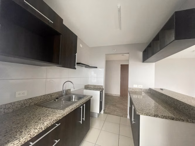 APARTAMENTO EN VENTA – CONDOMINIO BELLAVISTA, HEREDIA - Imagen 5