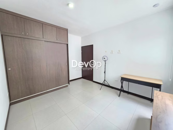 Alquiler de apartamento de 2 habitaciones. Rohormoser - Imagen 12