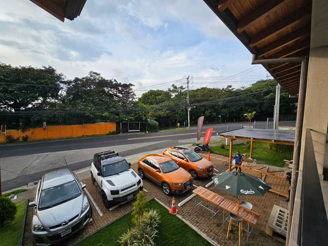 Local Comercial Escazu- 48m2- parqueo - Imagen 13