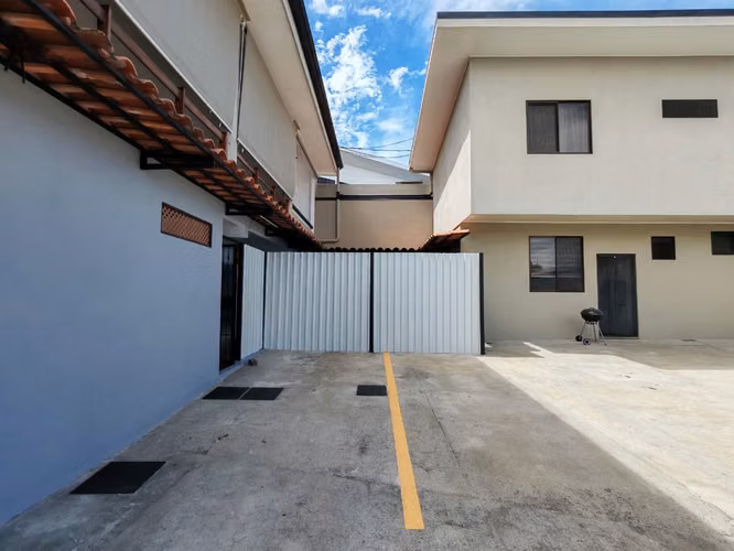 Se alquila apartamento en Guachipelín Norte de Escazú. - Imagen 19