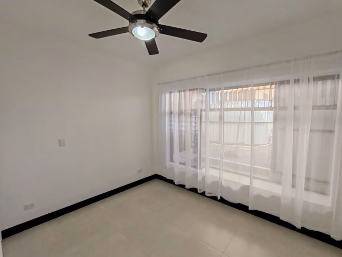 Se alquila apartamento en Guachipelín Norte de Escazú. - Imagen 16