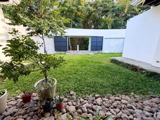 Casa en Trejos Montealegre, Escazú - Imagen 6