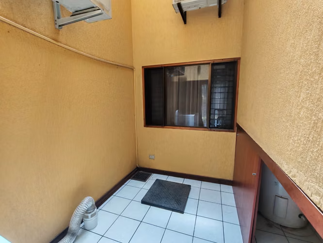 Se alquila apartamento amueblado en Guachipelín Norte. - Imagen 9
