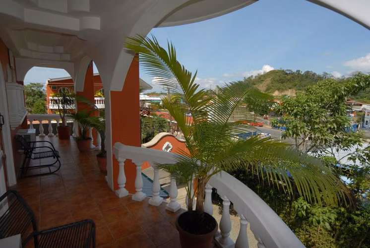 HOTEL LE PRISS INN EN VENTA – OPORTUNIDAD DE INVERSIÓN EN QUEPOS - Imagen 10