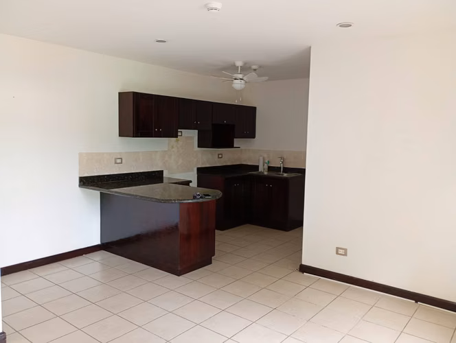 2057A / ALQUILER /APARTAMENTO / MORA - COLON / CONDOMINIO / SEGURO