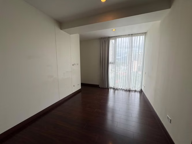Alquiler de apartamento en la Sabana. Excelente torre! - Imagen 8