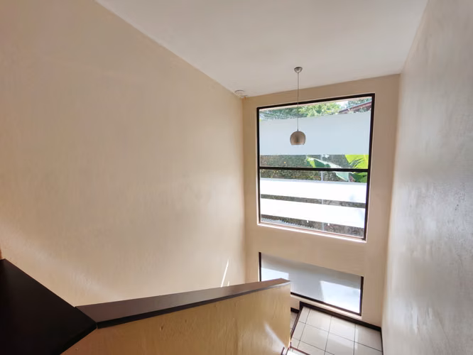 Se alquila apartamento amueblado de 1 habitación en Guachipelín Norte. - Imagen 8