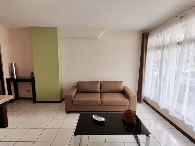 Se alquila apartamento amueblado de 1 habitación en Guachipelín Norte. - Imagen 2