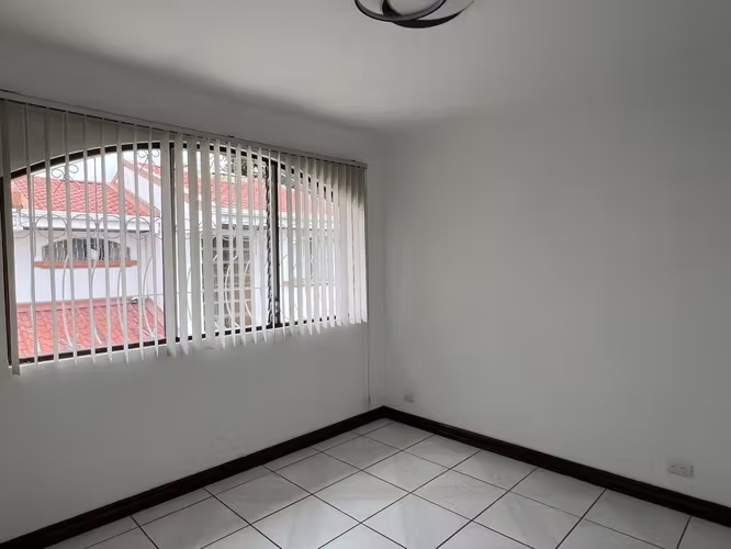 Venta de casa en condominio en Rohrmoser - Imagen 15