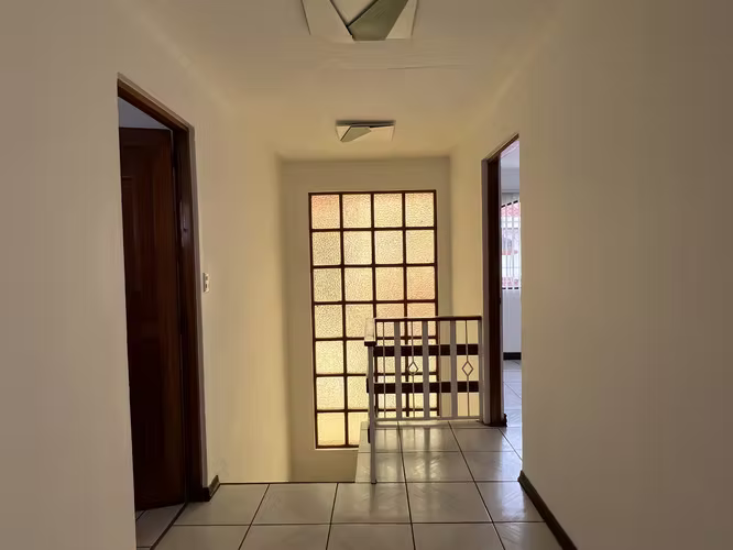 Venta de casa en condominio en Rohrmoser - Imagen 11