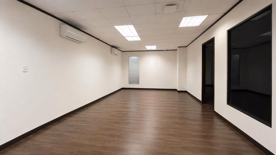 Alquiler de Exclusiva Oficina por Escazú Village, Escazú - Imagen 5
