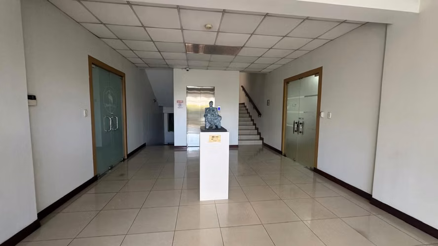 Alquiler de Exclusiva Oficina por Escazú Village, Escazú - Imagen 7