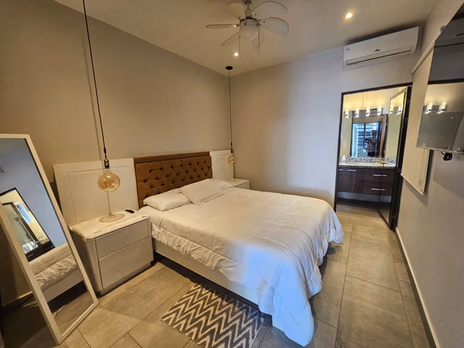 Rohrmoser, Freshmarkt, full amueblado, precioso-amplio-lujo, 2 hab, 2 baños, balcon, vista. - Imagen 8