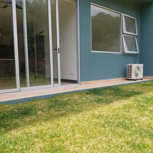 Apartamento moderno en alquiler en Río Oro, Santa Ana: Diseño y tranquilidad (ref : 03) - Imagen 3